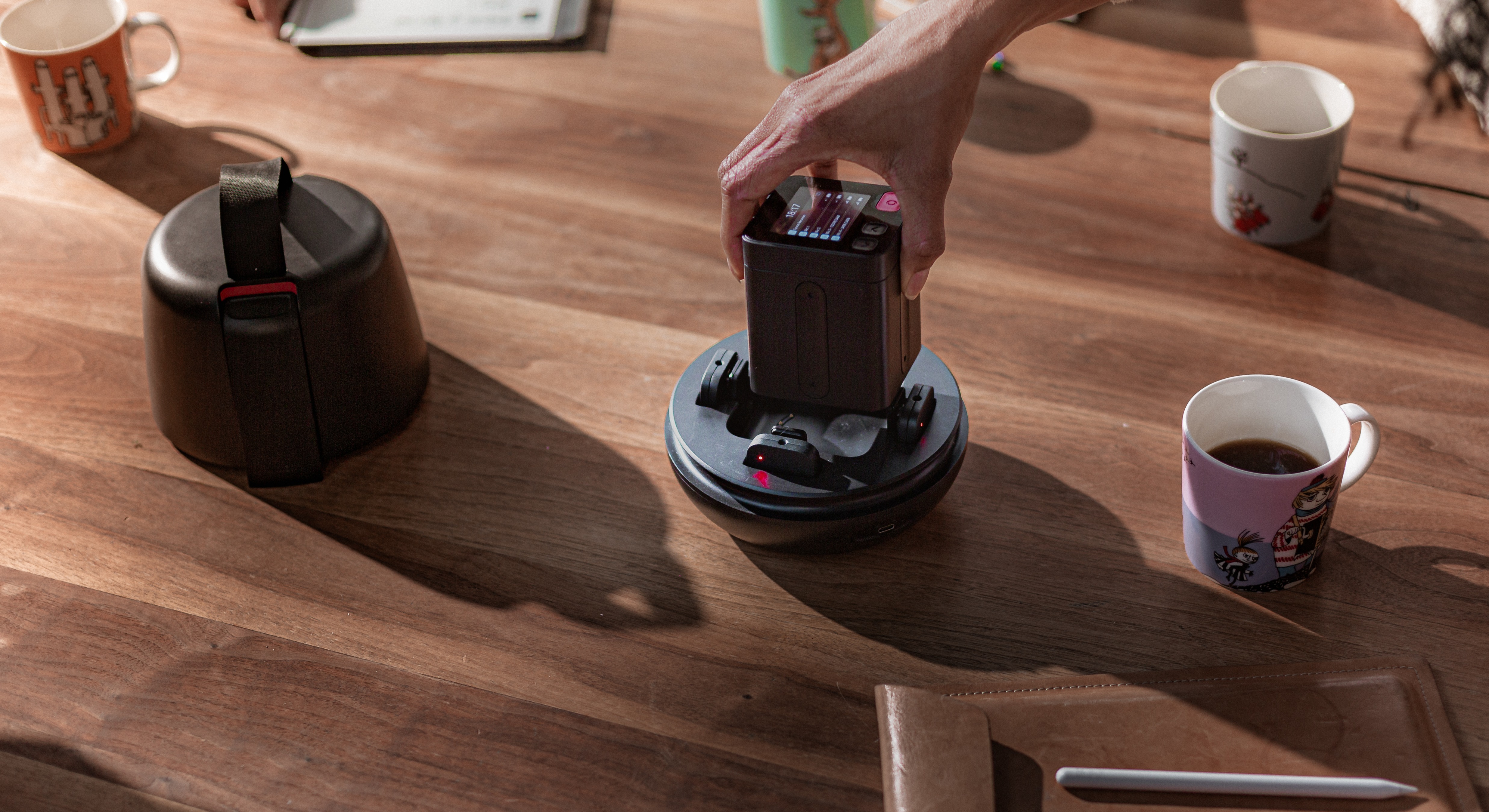 Podcasting setup for education Nomono-Sound-Capsule-Unpacked-1